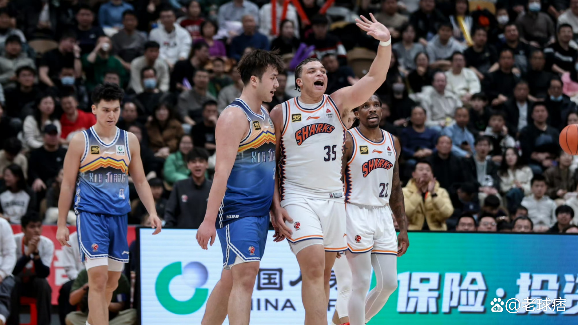 骑士逆转马刺，周琦带队取胜