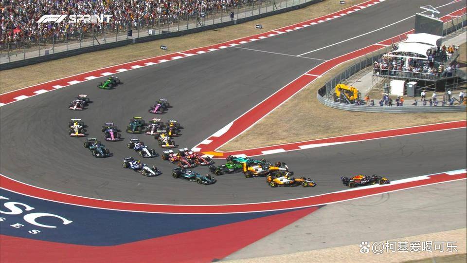 雷诺车队碾压索伯车队，维斯塔潘刷新纪录